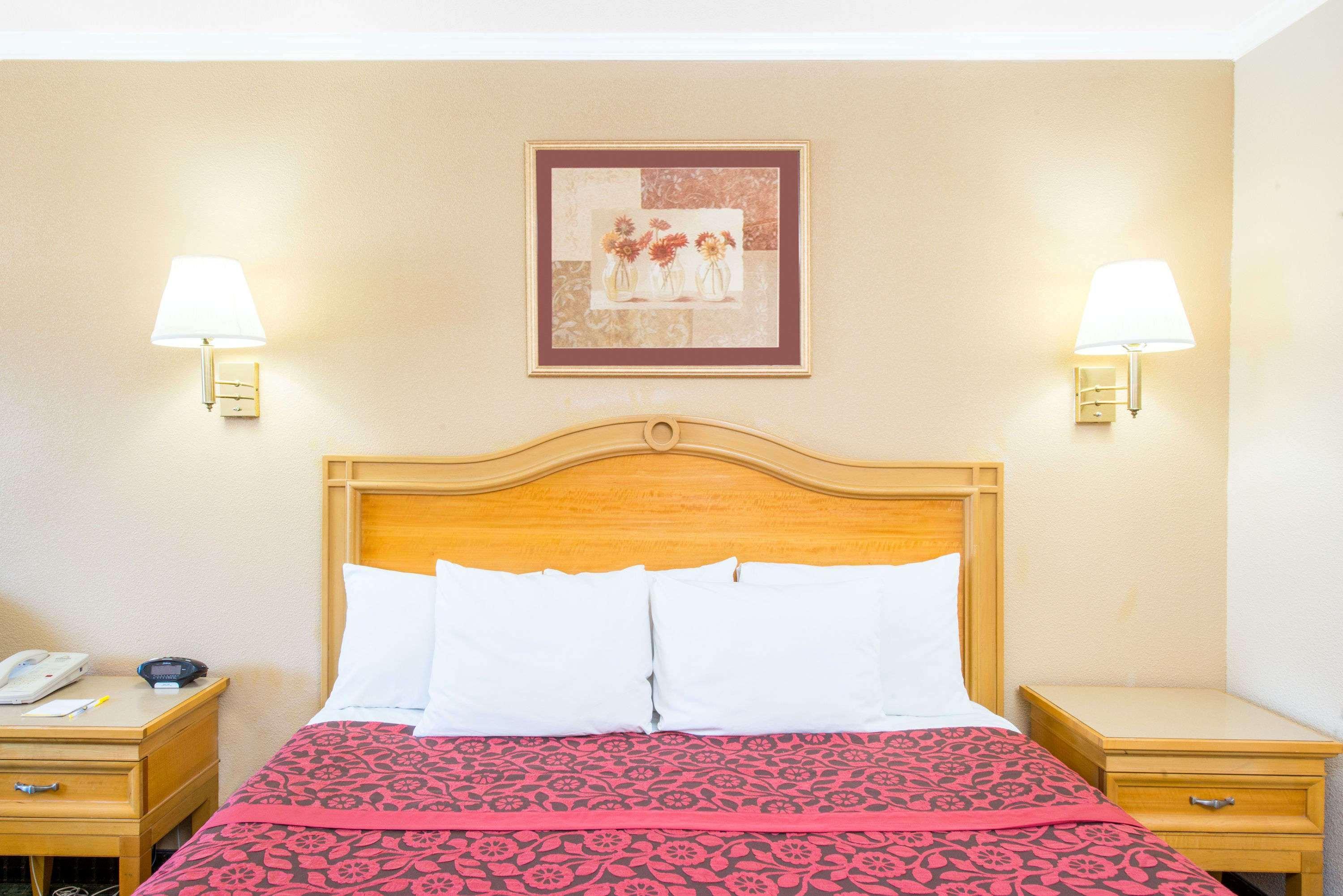 Days Inn By Wyndham Alamogordo White Sands Exterior foto